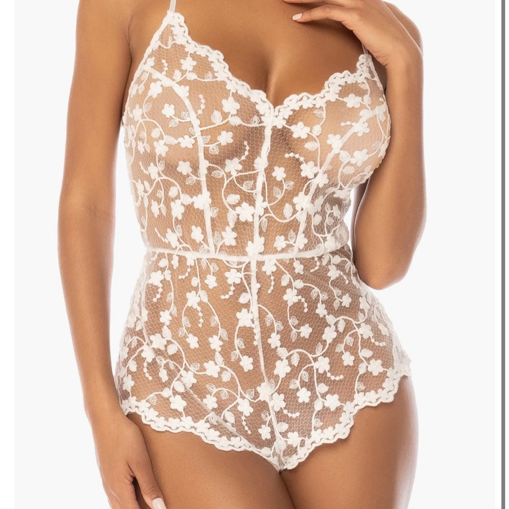 Mapale sheer White Lace Bodysuit